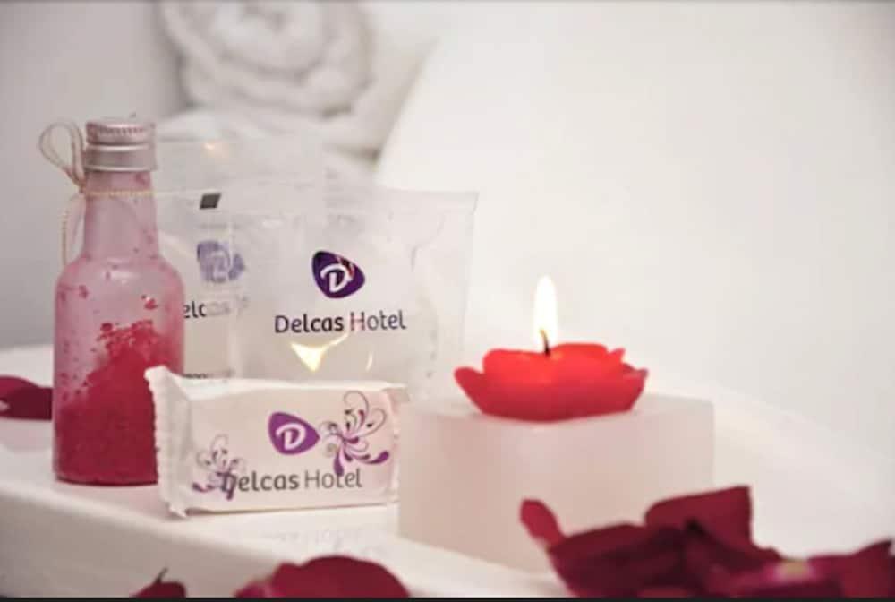 Delcas Hotel Куаба Екстериор снимка